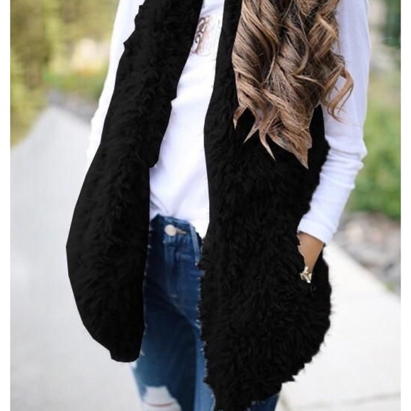 🖤5🌟🆕XL-1X-3X🖤THICK PLUSH BLACK FAUX FUR HOODED VEST🖤NWT - Picture 2 of 11